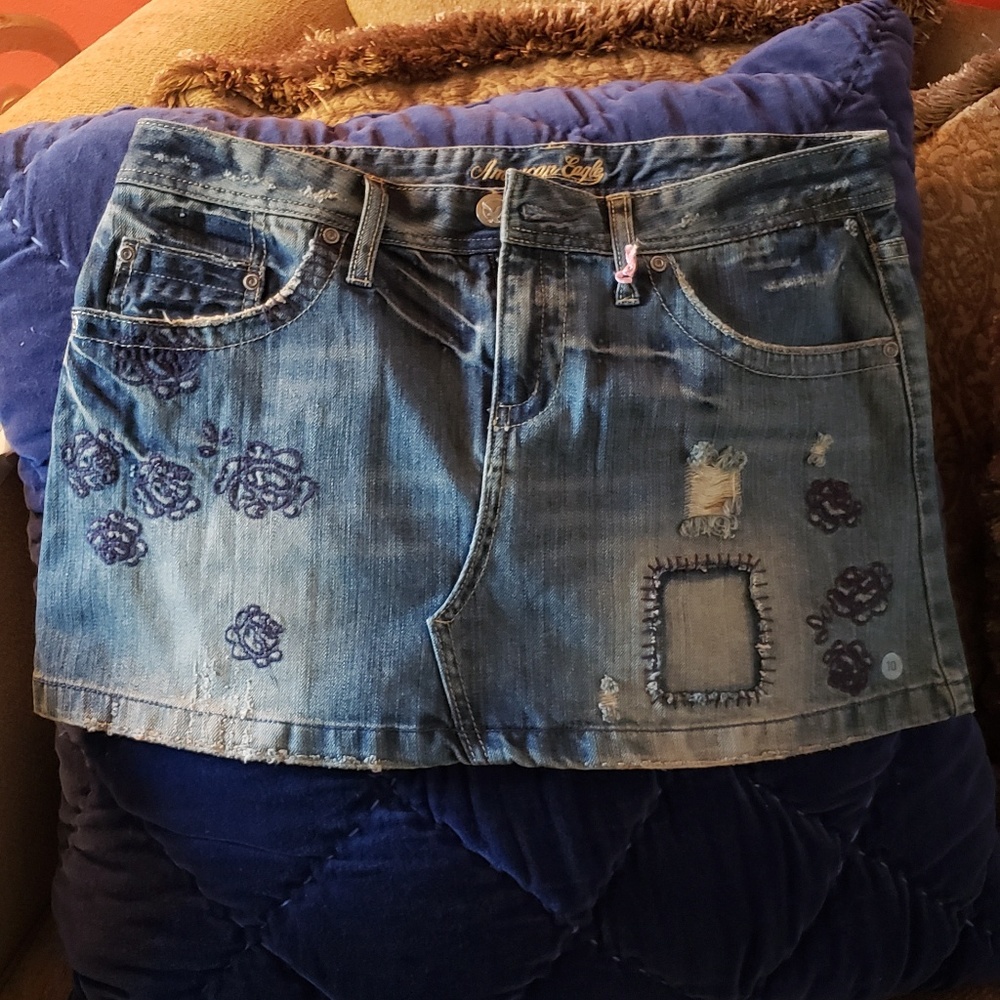 American eagle denim skirt